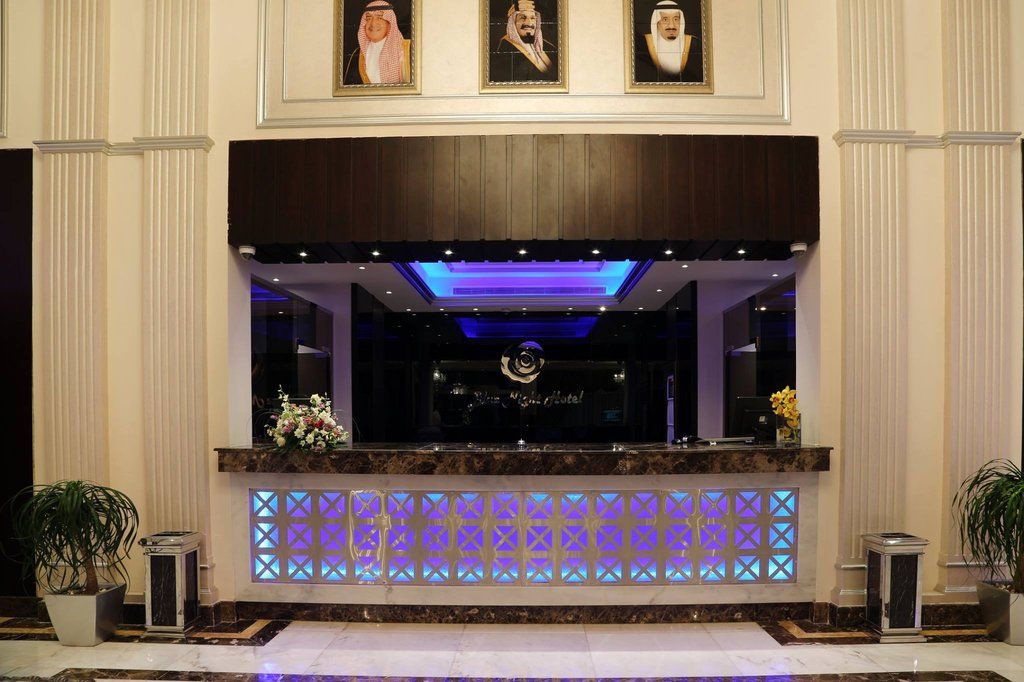 Blue Night Hotel Yidda Exterior foto
