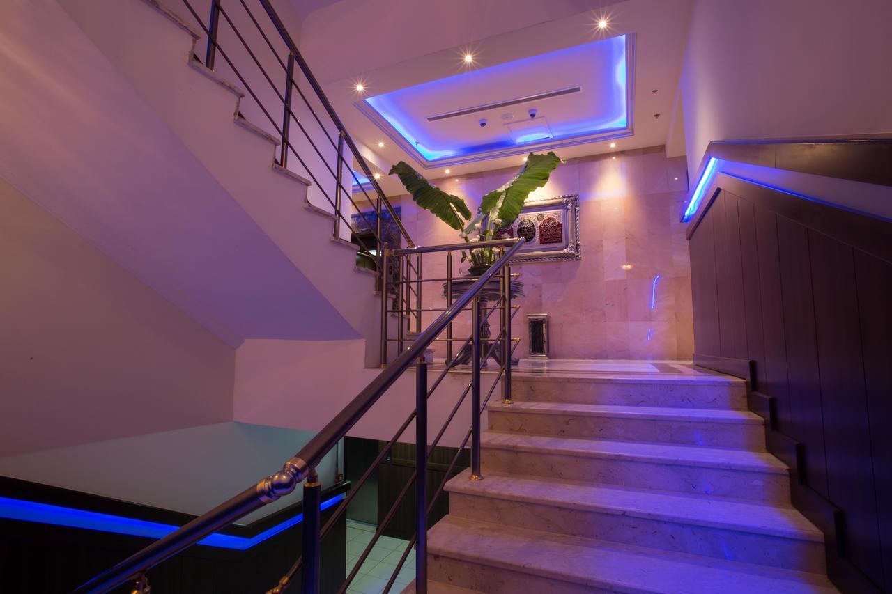Blue Night Hotel Yidda Exterior foto